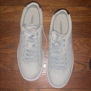 H&M divided women mint green sneakers